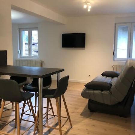 Appartement Moderne & Lumineux 40M2 Centre Luxeuil Ngoại thất bức ảnh
